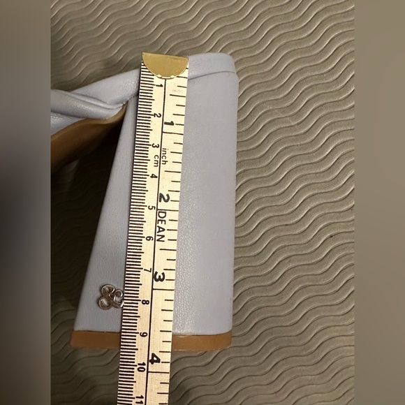 SAM & LIBBY HEELS - Picture 9 of 9